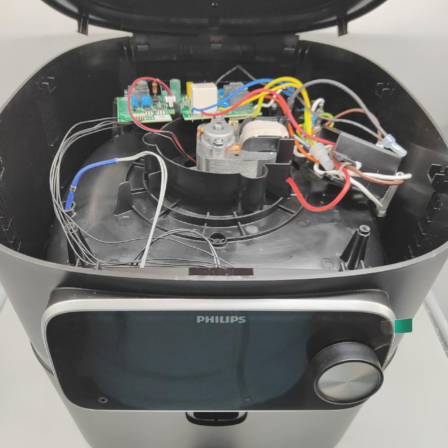 Philips Airfryer Combi 7000 Serie XXL 8,3 l 2 kg 22 in 1 Luftfroster ti - Defekt