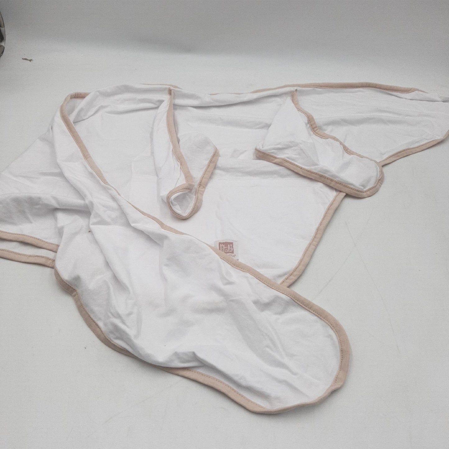 Beaba Babydecke Textilien Puck Geborgenheit 100 Prozent Baumwolljersey Weiss