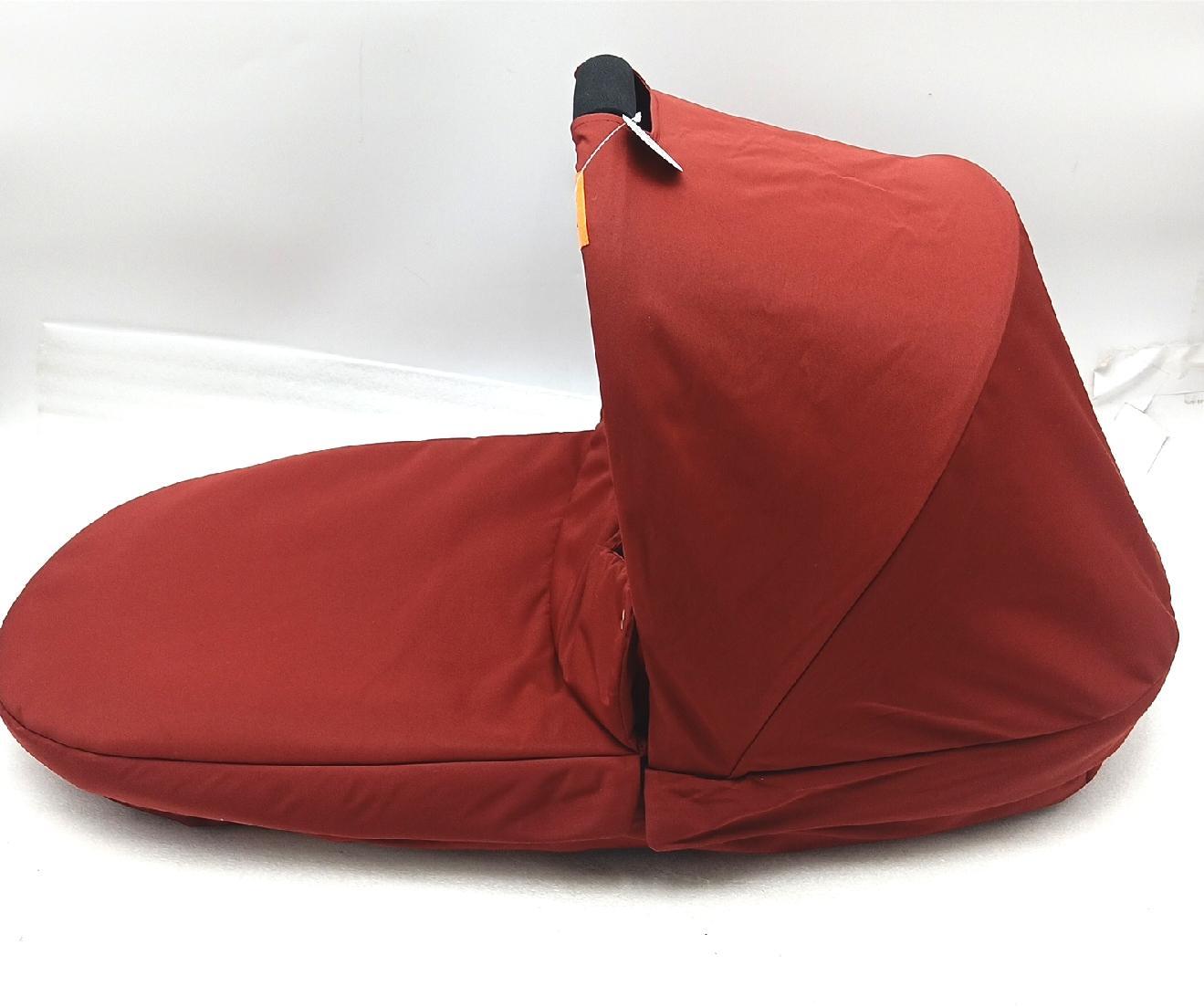GB Cot M Babykinderwagenaufsatz Dragon Rot Luxus Komfort; Cot M Baby; Kinderwagenaufsatz; Dragon; Rot; Stilvoll.