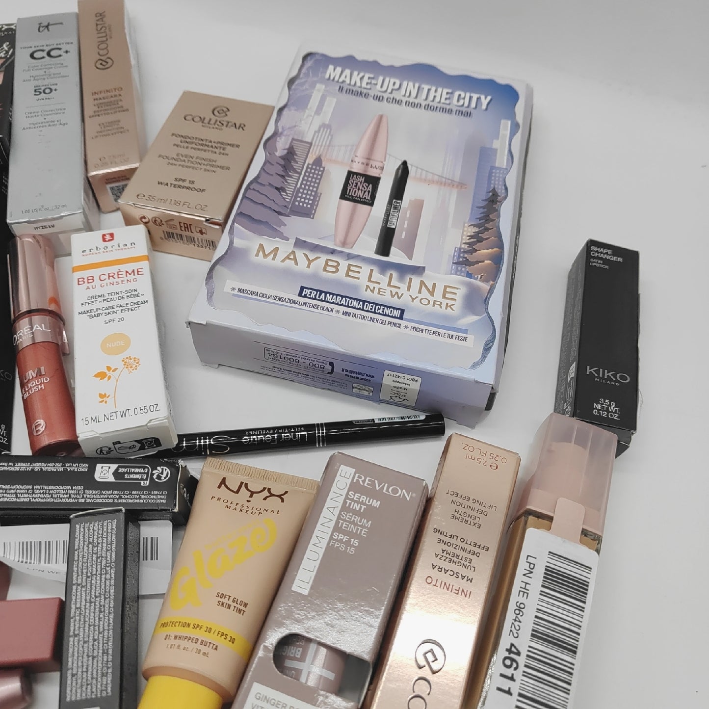Make up Schminke Beauty Zubehör Loreal Kajal Mascara