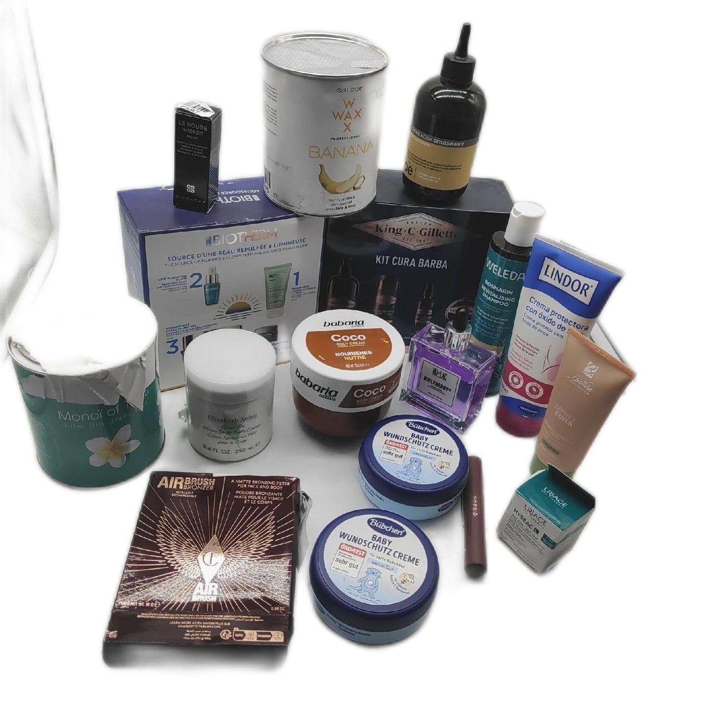 Drogerie Creme Beauty Tuben geöffnete Kosmetik