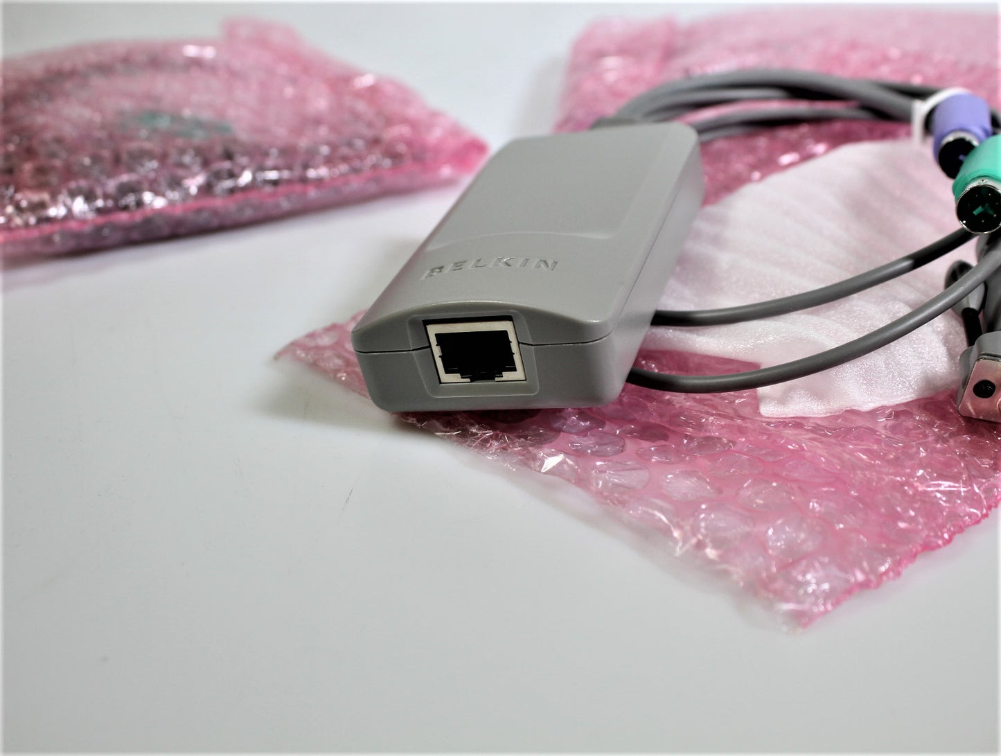Belkin Adapter Stecker Schnittstellenmodule Server PS 2 8 Pack Netzwerkverbindung Upgrade