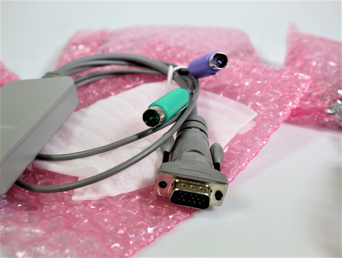 Belkin Adapter Stecker Schnittstellenmodule Server PS 2 8 Pack Netzwerkverbindung Upgrade