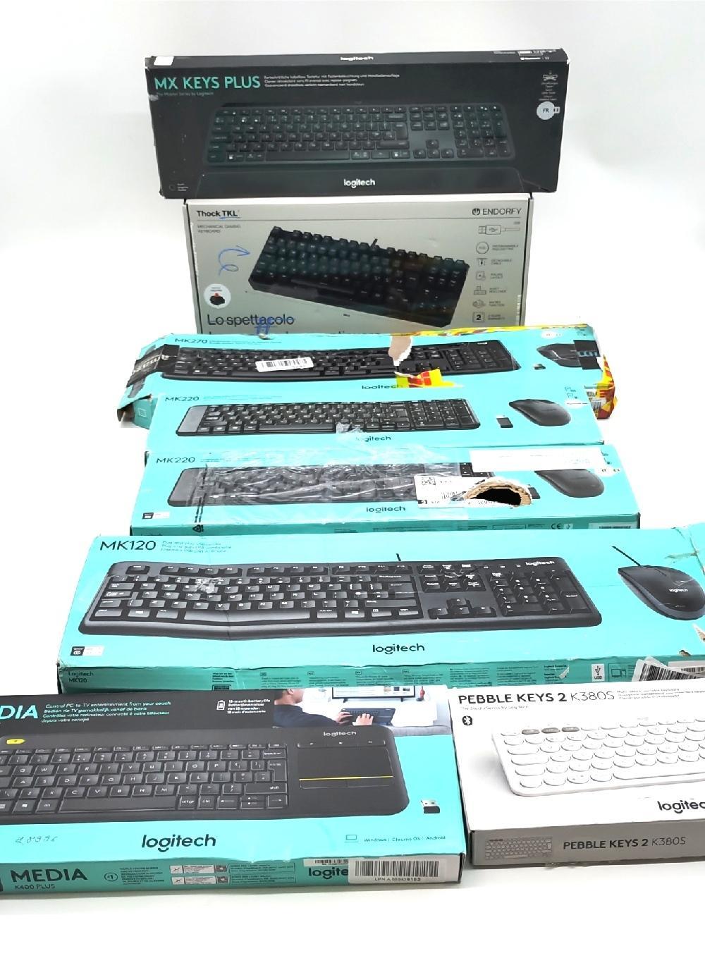 C Tastaturen Rückläufer QWERTY Layout X D E 12 Tastaturen K Kunden Retouren