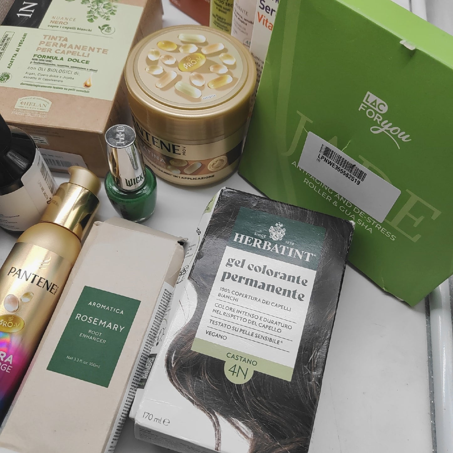 Guess Pantene Revlon Shampoo Creme Färbung Beauty Drogerie Testpaket geöffnet