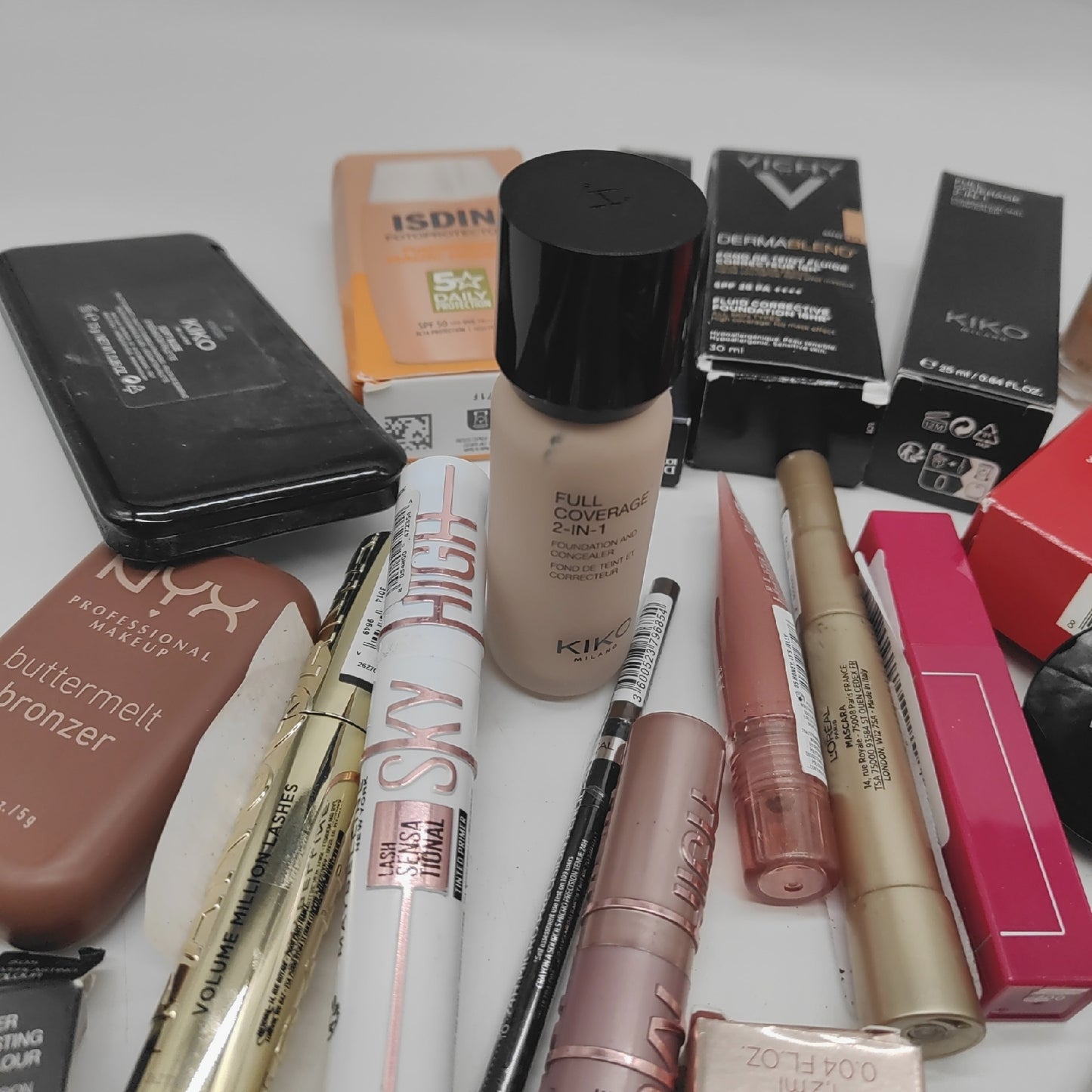 Make up Mascara Lippenstift Collistar Loreal Kiki Vichy verschiedene posten