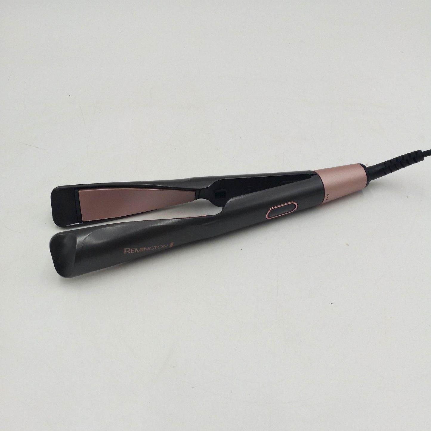 Remington Glätteisen und Lockenstab - Curl/Straight Confidence 2in1 Multistyler [Upgrade] (geschwungene Stylingplatten zum Glätten, Locken, Wellen) 150-230°C, [Amazon Exklusiv]