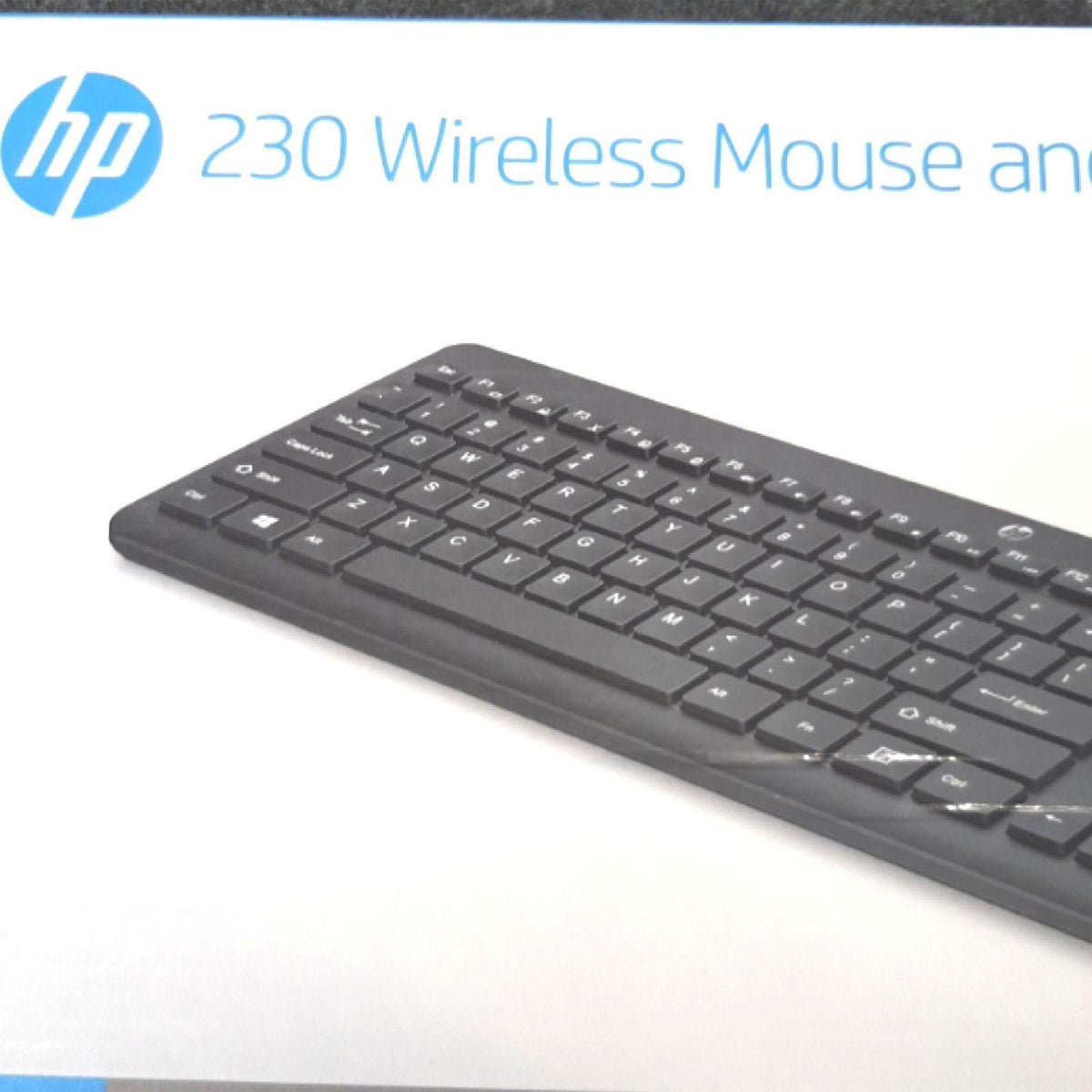 HP PC-Tastatur und -Maus Set HP 230 Wireless AZERTY Tastatur spanisch schwarz (23,24)