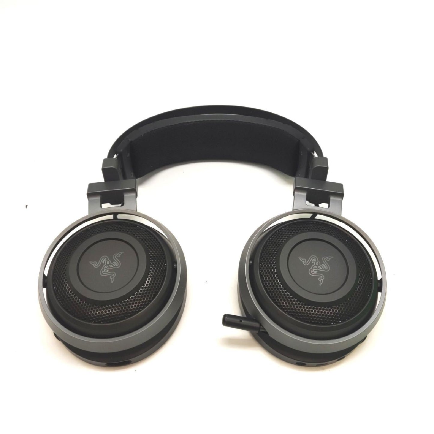 Razer Nari Ultimate: Gaming-Headset  THX-räumlichem Audio - Unvollständig