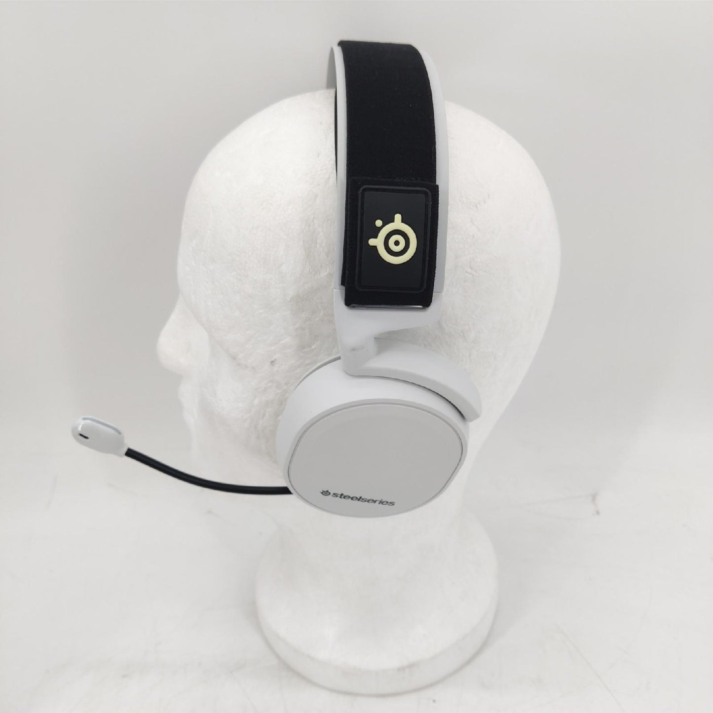 SteelSeries Arctis 7 Plus Wireless Gaming Headset Weiss ohne Ohrpolster Ladekabel