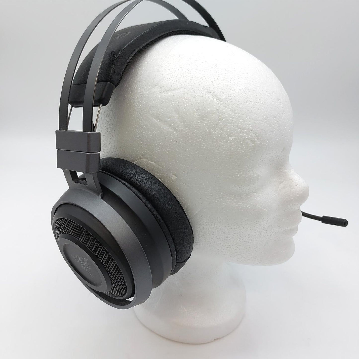 Razer Nari Ultimate Gaming Headset mit THX Audio ohne Dongle