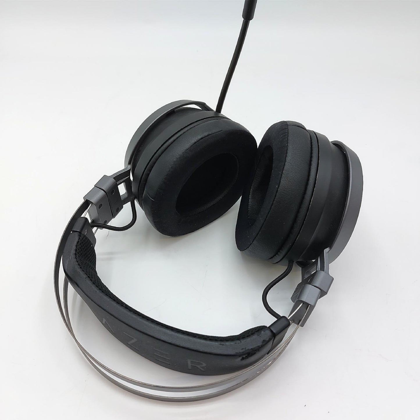 Razer Nari Ultimate Gaming Headset mit THX Audio ohne Dongle