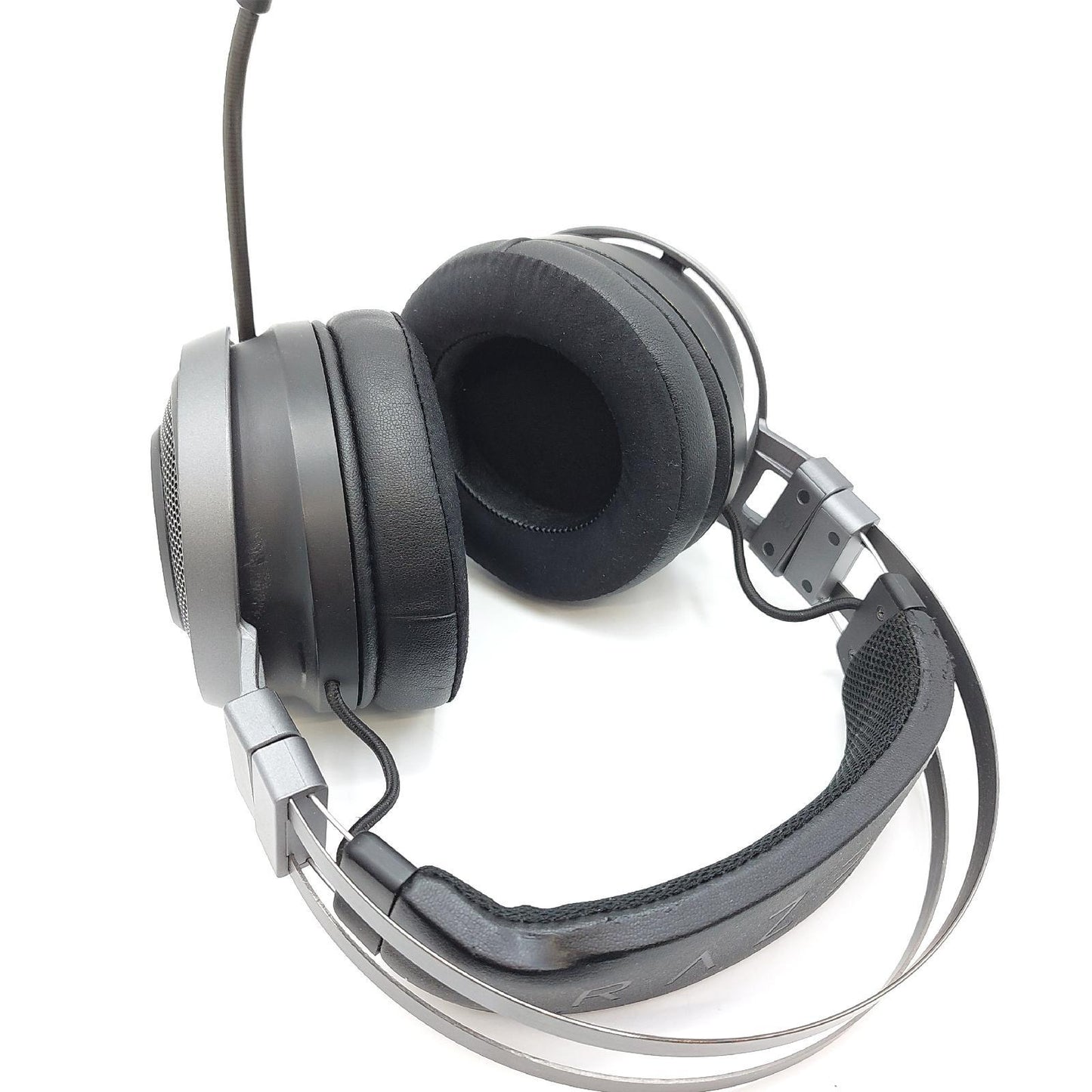 Razer Nari Ultimate Gaming Headset mit THX Audio ohne Dongle