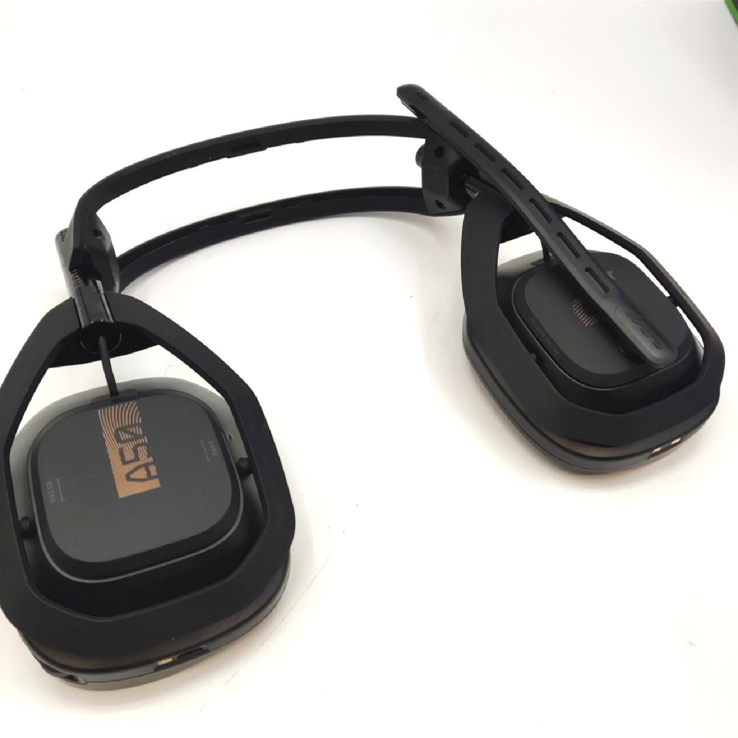 Astro Gaming A50 Wireless Gaming Headset unvollständig stark gebraucht