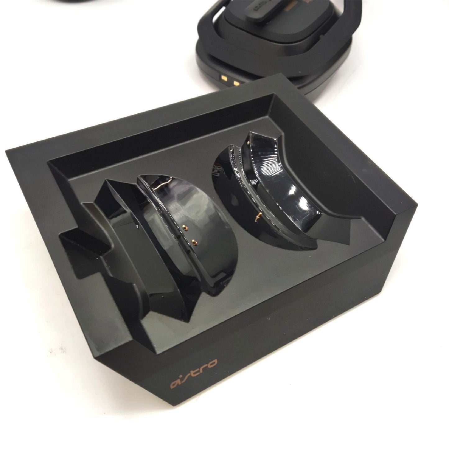 Astro Gaming A50 Wireless Gaming Headset unvollständig stark gebraucht