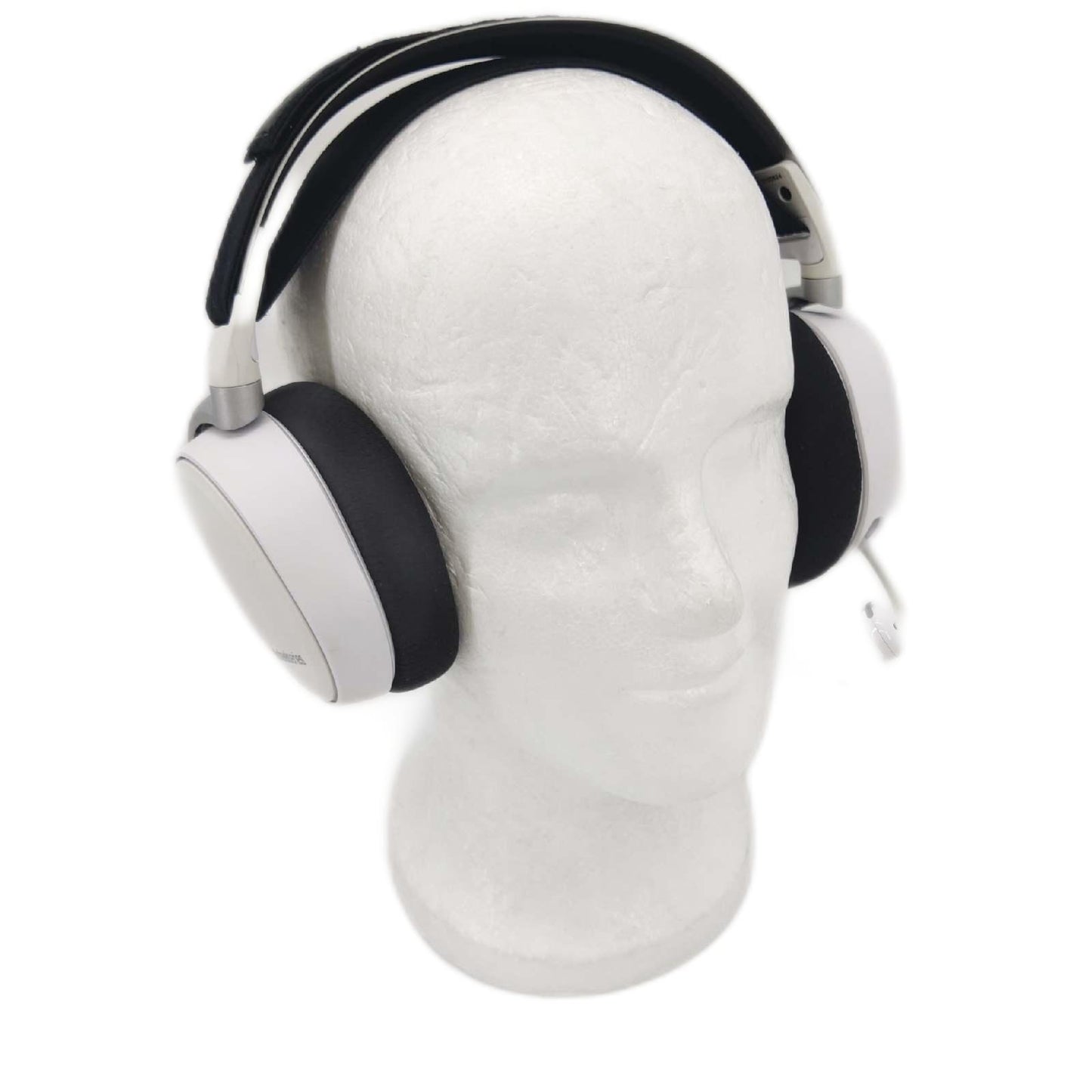 SteelSeries Arctis Pro GameDAC Gaming Headset hohe Audioqualität ultimatives Gaming-Erlebnis Größe ausbalancierter Klang.