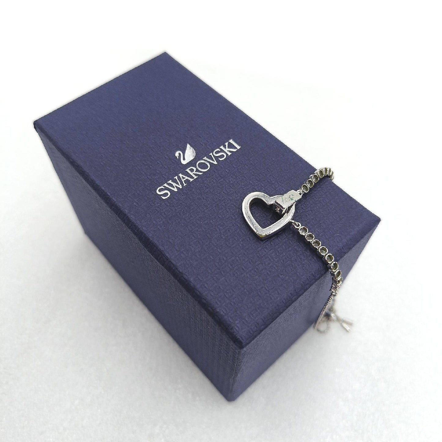 Swarovski Armreif Schmuck Damenarmband Lovely Weißes Vergoldet Strahlend Elegant