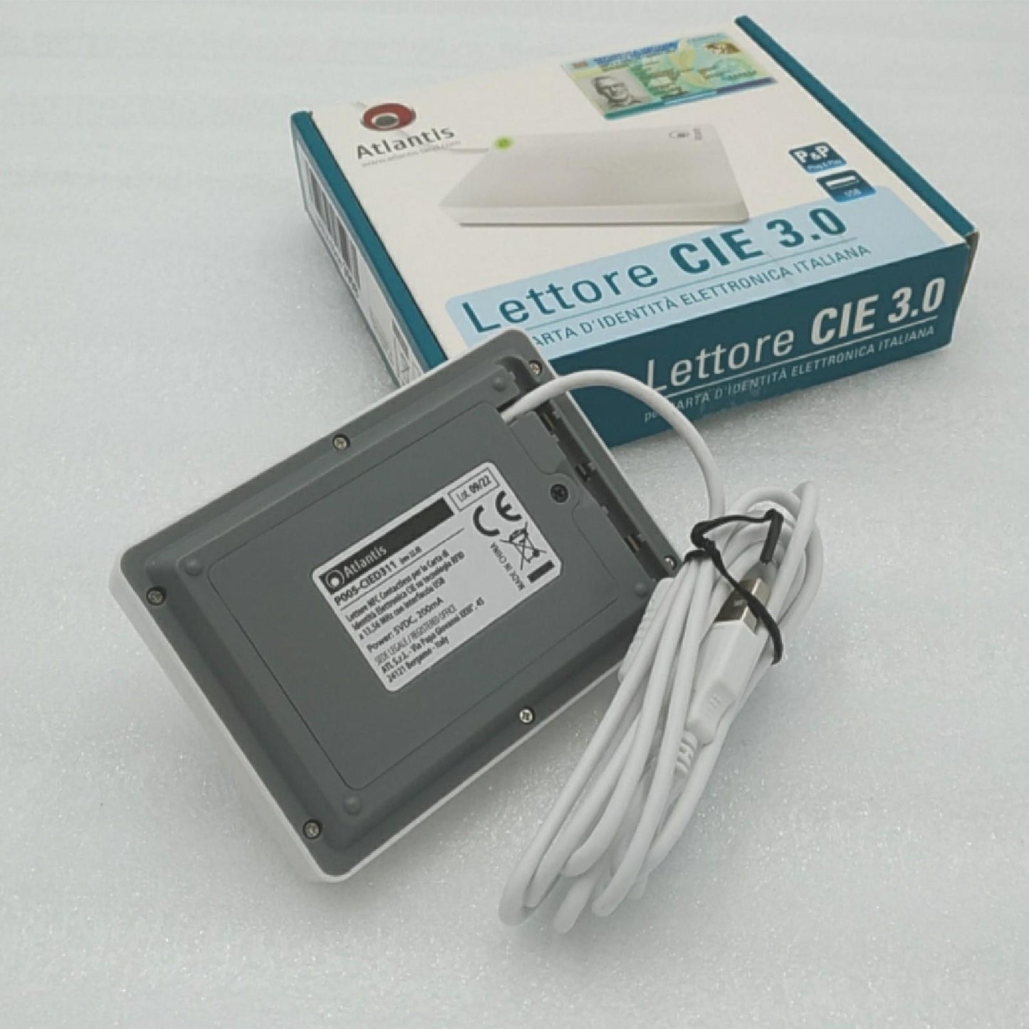 ATLANTIS CIE-Kartenleser 3.0, Italienischer elektronischer Ausweis, für INPS, Ag. Einnahmen, INAIL, Gesundheitsakte, ANPR kontaktloses Smartcard-Lesegerät für PC, USB-Anschluss, weiß, P005-CIED311