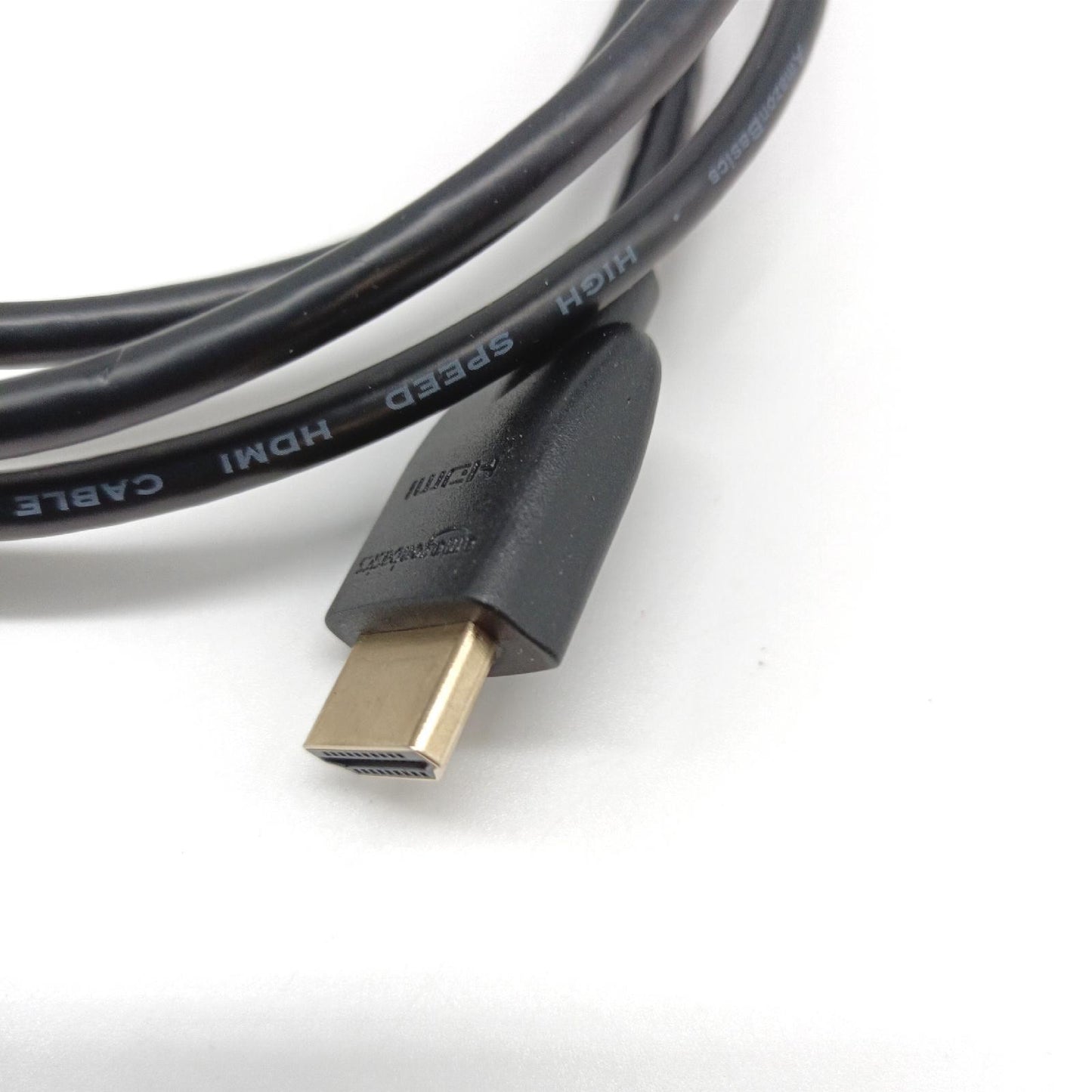 Amazon Basics Flexibles Verbindungskabel Micro HDMI auf HDMI 1.8 m Schwarz HDMI Adapter