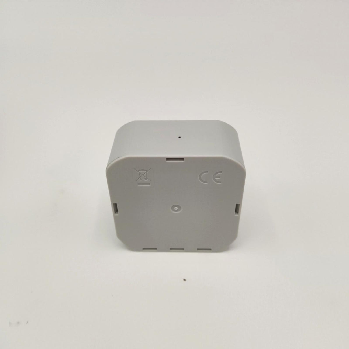 Finder Netzteil Typ 01C.02.8.230.0300 für BLISS WiFi 1C.91 und Typ 1C.61 next. Alternative zur Stromversorgung mit Batterien. Nennleistung 2 W. Versorgungsspannung 110…230 V AC