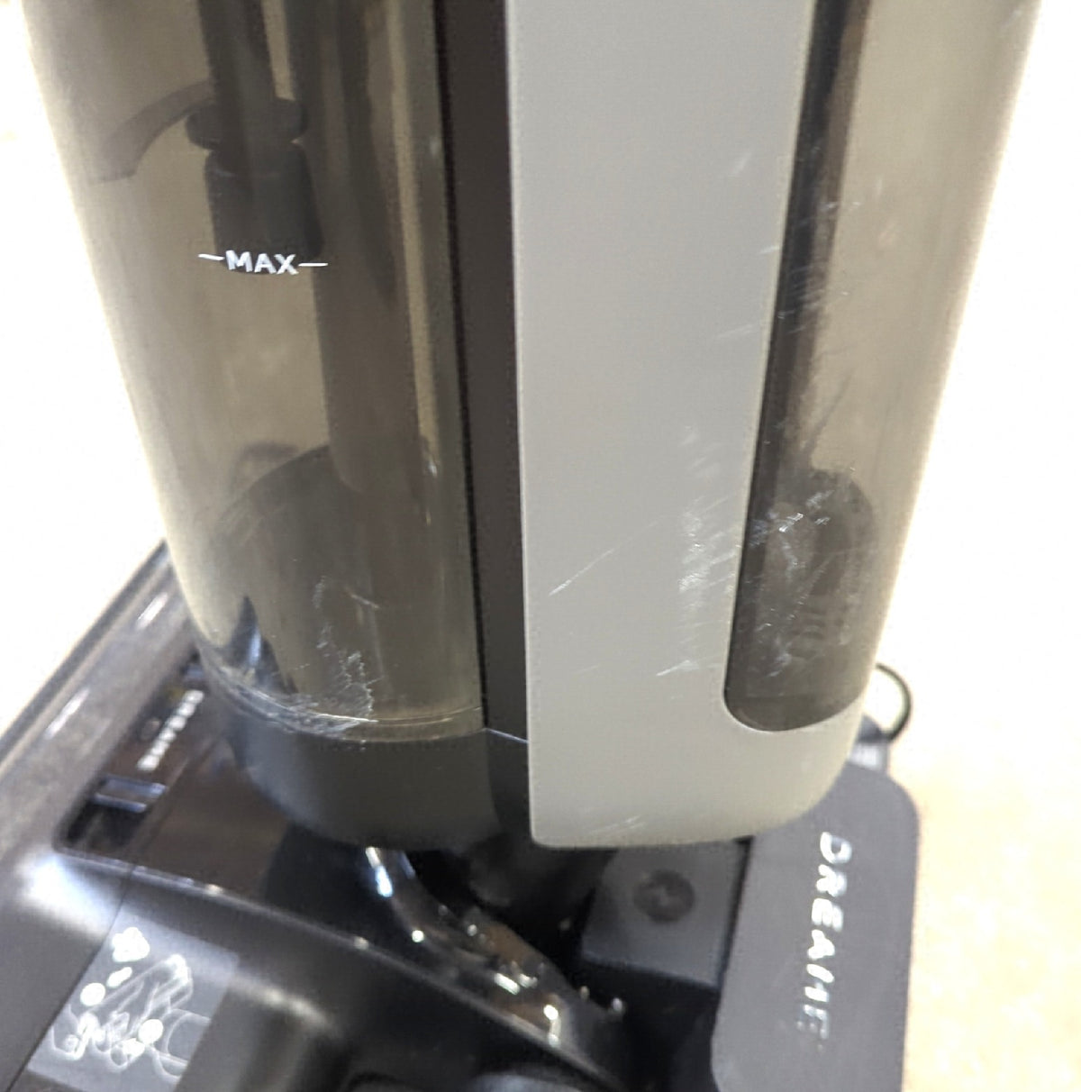 Dreame H12 Pro Ultra Nass Trockensauger mit 60 Grad Bürstenreinigung leichte Gebrauchsspuren