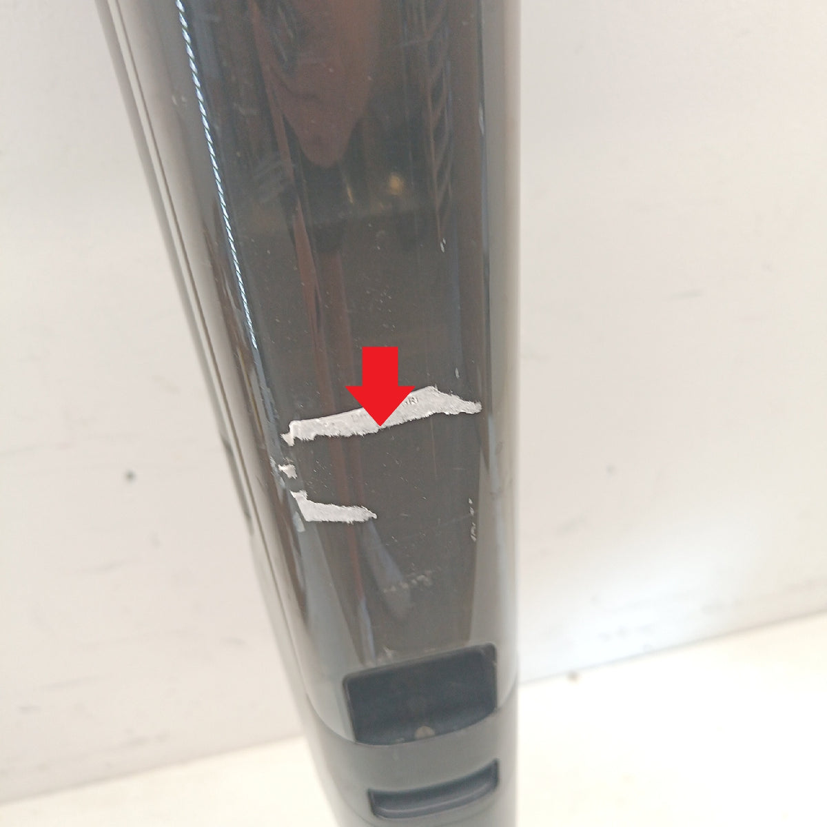Dreame H12 Pro Intelligenter Akku Nass Trockenstaubsauger mit Gebrauchsspuren Kratzer Tank