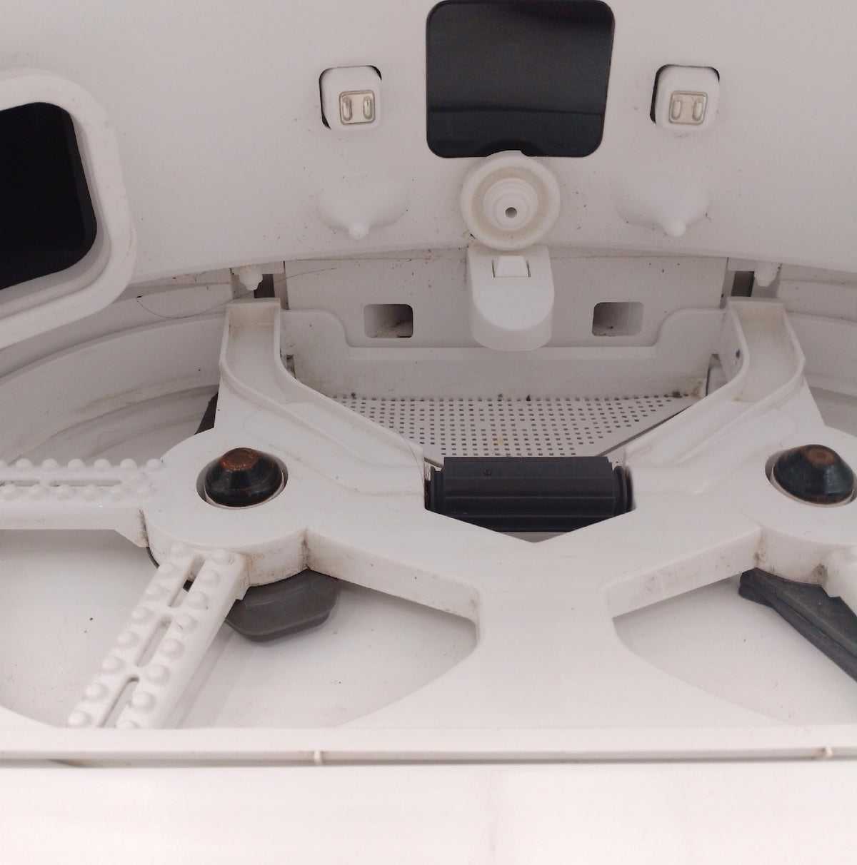 Dreame X40 Ultra Complete Robotersauger abnehmbarer Wischmop gebraucht mit