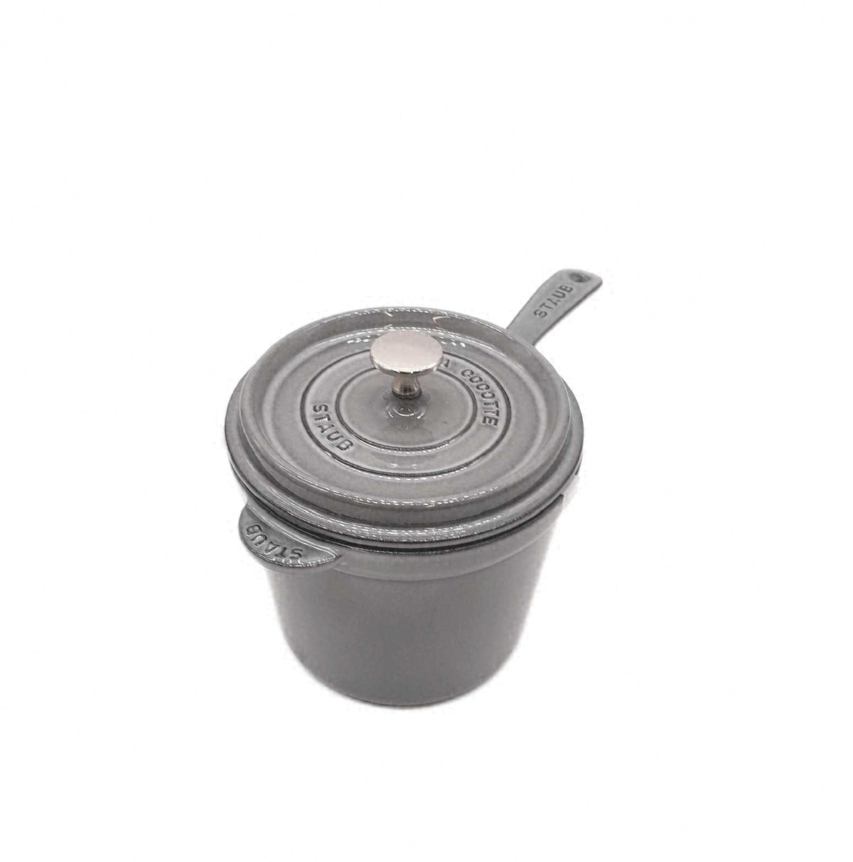 STAUB Soßenschüssel aus Gusseisen 18 cm 28 l Graphitgrau Tischplatte