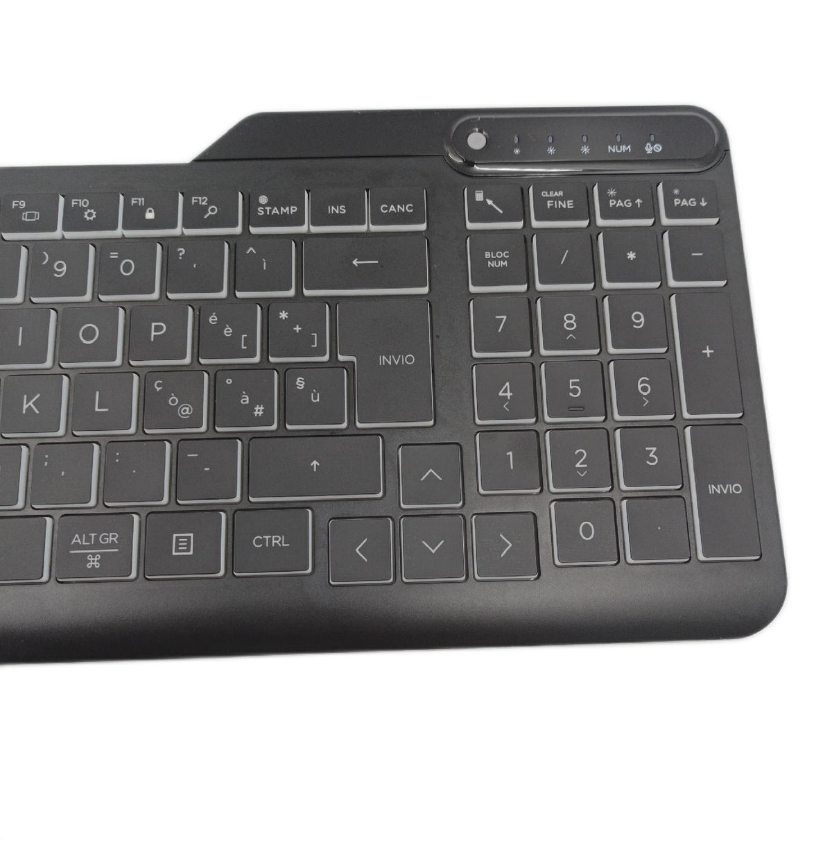 HP 400 kabelgebundene Tastatur USB C USB A Adapter 12 programmierbare Tasten Hintergrundbeleuchtung schwarz