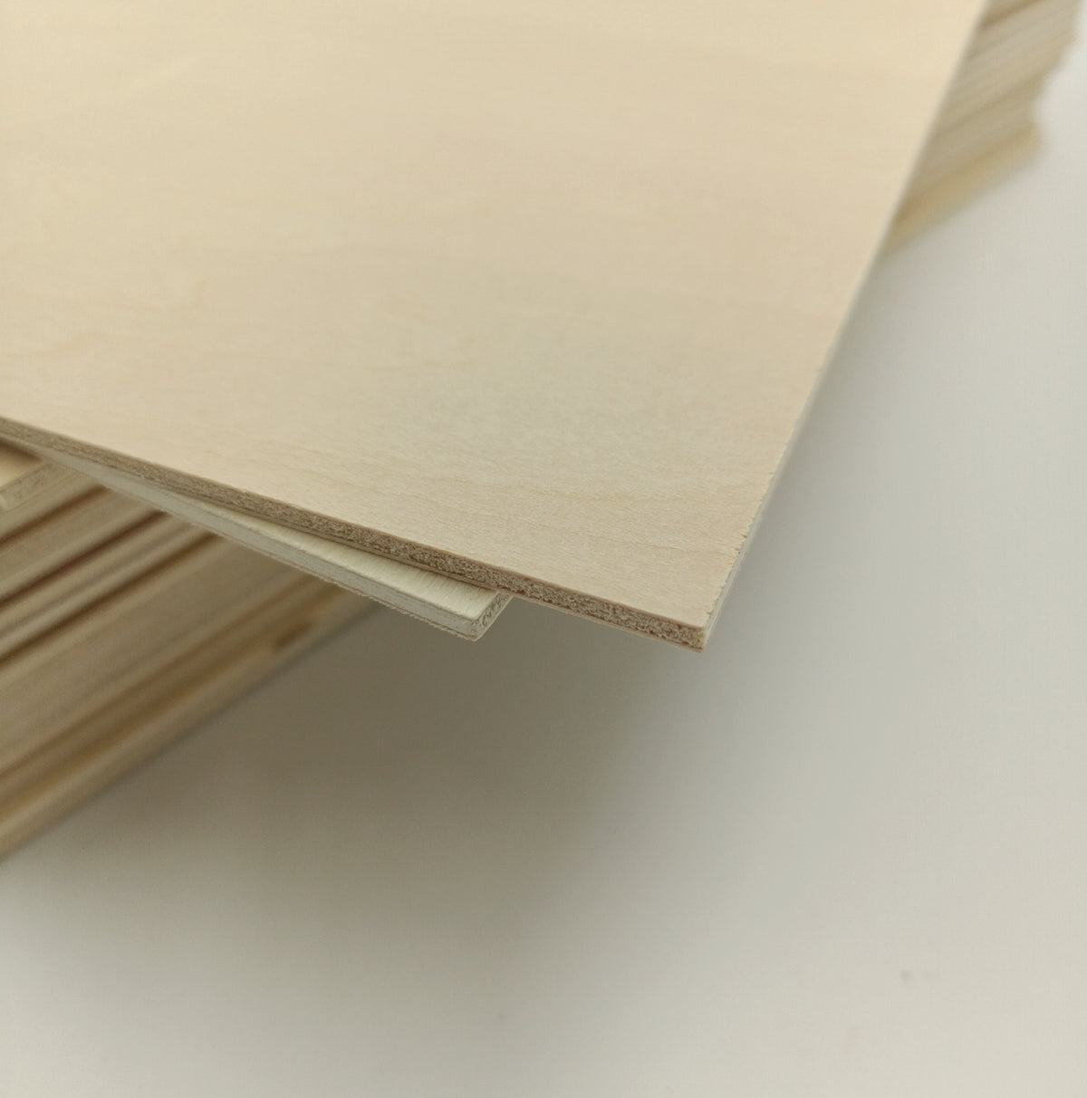 Sperrholzplatte Linde 300x300x3mm Bastelholz Bastelmaterial Handwerk Schraubenholz