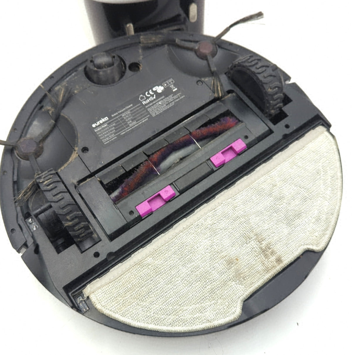 EUREKA NERE10s Roboter Staubsauger mit Reinigungsstation Defekt