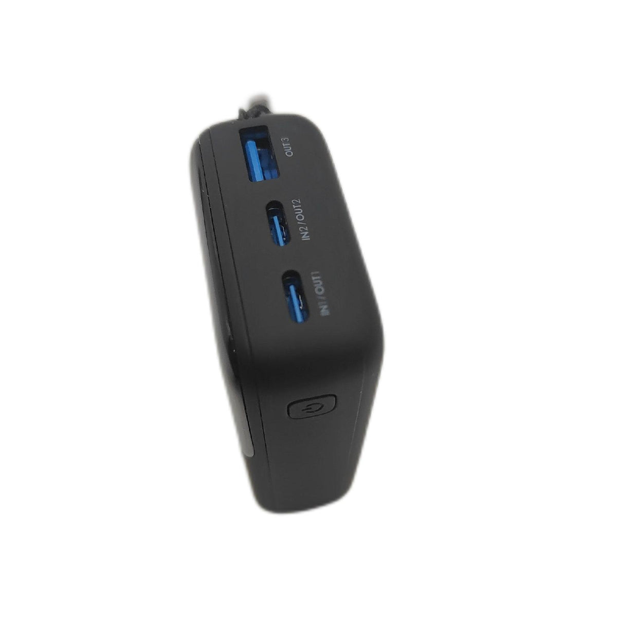 Iniu Power Bank 10000mAh Ultra Mini 45W Schnellladen USB C Kabel Klein Stark