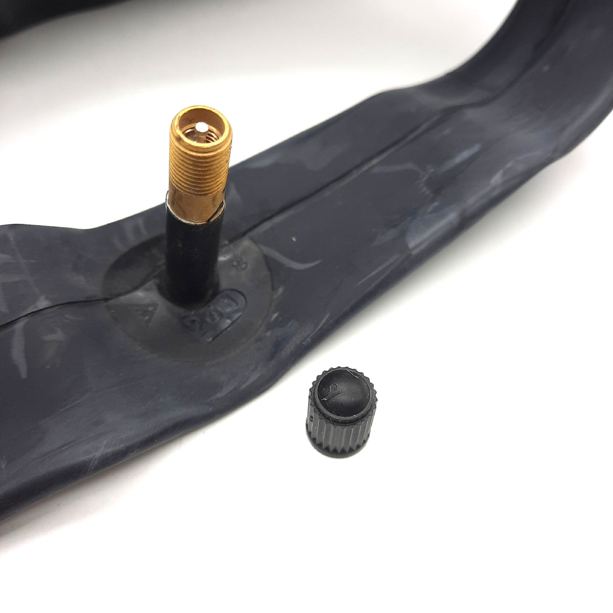 HUTCHINSON MTB Innenschlauch Blister 2 Stück 26 Zoll 170 bis 235 mm Ventil Schrader