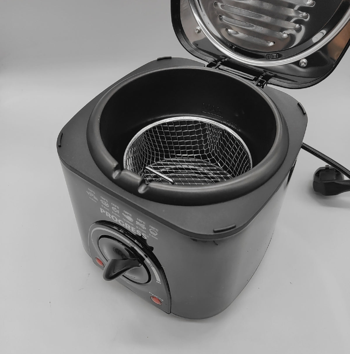 Progress Fritteuse Küchengeräte Kompakt 1 Liter 950 Watt Antihaft Beschichtung