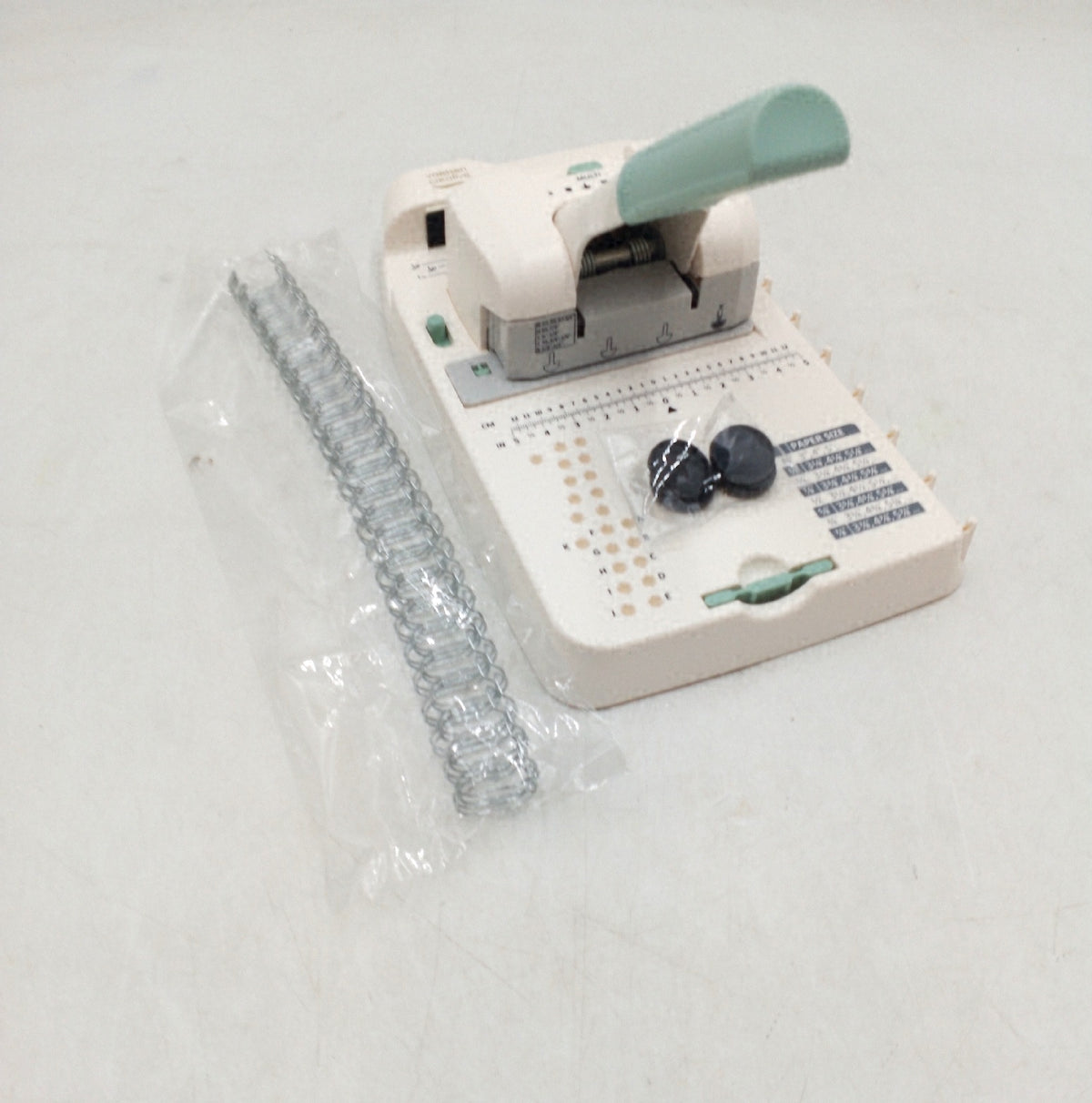 Vaessen Creative Bind Easy Bindegerät Set 10 Stück Drahtbindemaschine für Bindungen