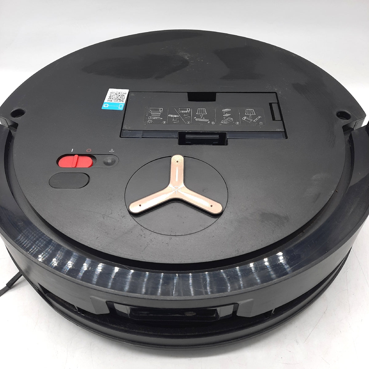 ECOVACS DEEBOT X8 PRO Omni Saugroboter Wischfunktion OZMO Roller - Unvollständig