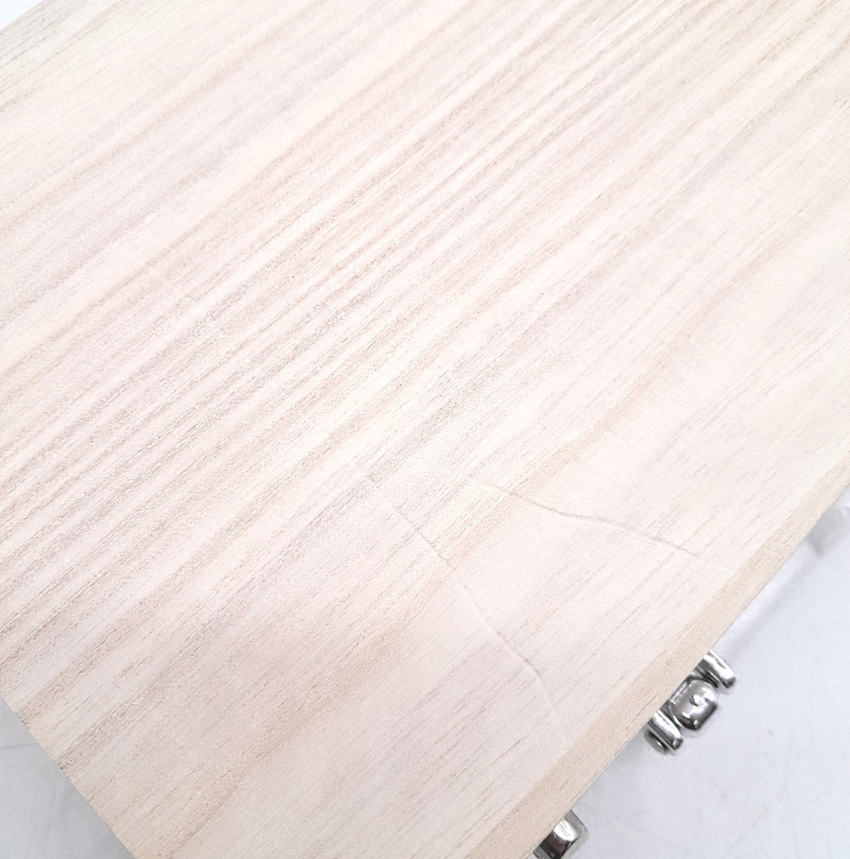 Spetsbst Holzkiste Holztruhe Holzbox mit Deckel Verschluss Kratzer auf Oberfläche