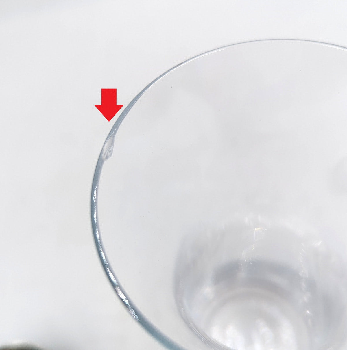 WMF Basic Wasserkaraffe Glas 1 Liter Deckel Sili leichter Glasabsplitter