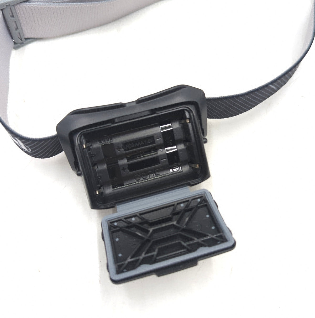 Petzl Tikka Lampe schwarze Taschenlampenbeleuchtung leichte Stirnlampe LED robust compact