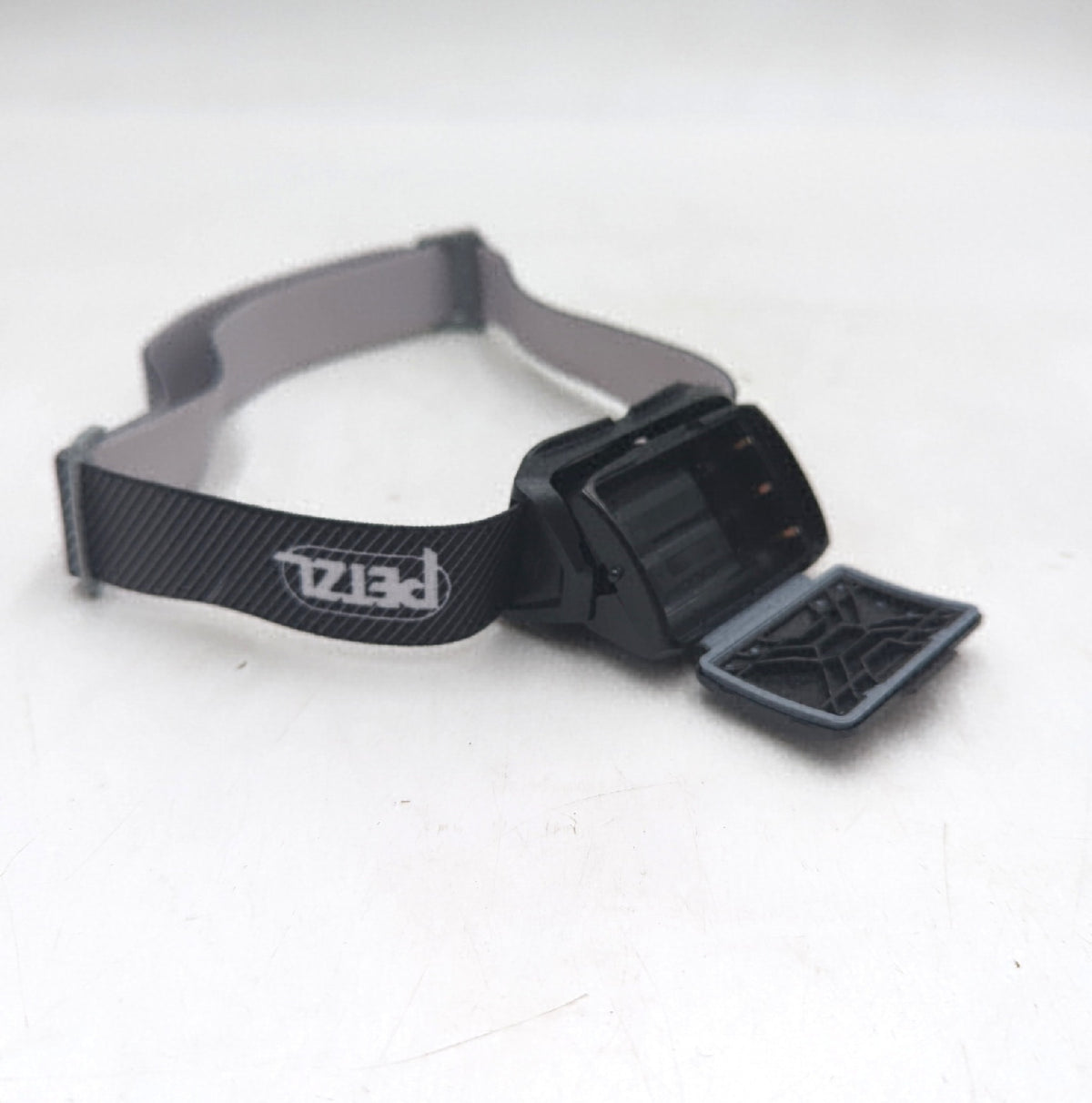 Petzl Tikka Lampe schwarze Taschenlampenbeleuchtung leichte Stirnlampe LED robust compact