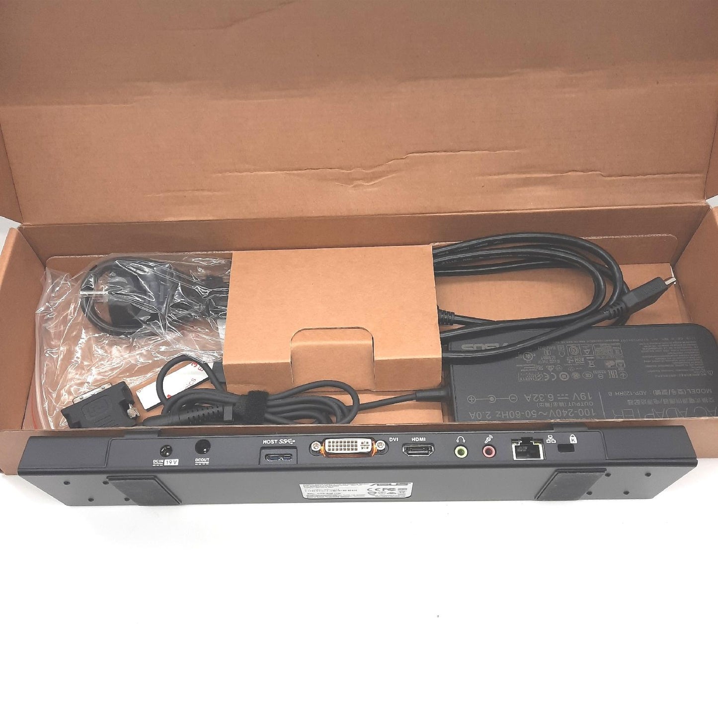 ASUS Universal Portbar 1x Mic in 1x Audio Out 1x RJ45 LAN 4X USB 3.0 1x DVI-I 1x