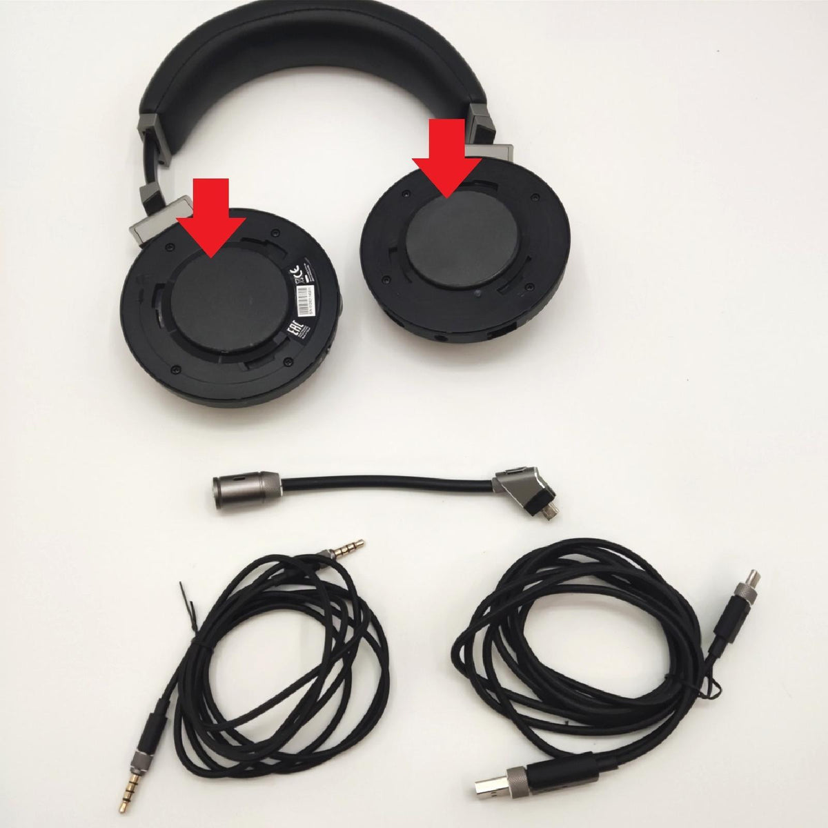 Corsair Virtuoso RGB Wireless High Fidelity Gaming Headset unvollständig ohne Ohrpolster ohne Dong