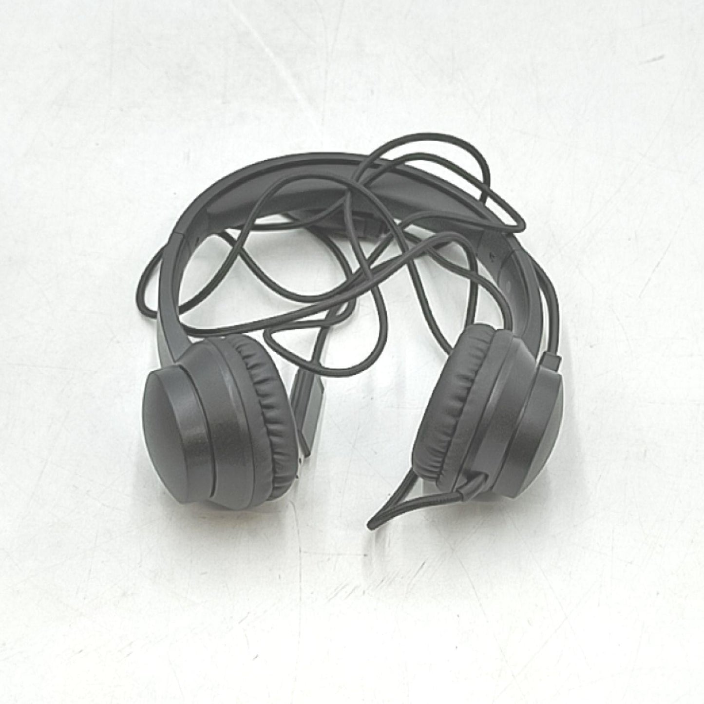 Trust Roha On-Ear USB Headset mit Mikrofon, Kopfhörer für PC/Laptop mit Mikro, 1.8 m Kabel, Weichen Ohrpolstern, für Office, Chat, Business, Skype, Teams, Videokonferenz, Zoom - Schwarz