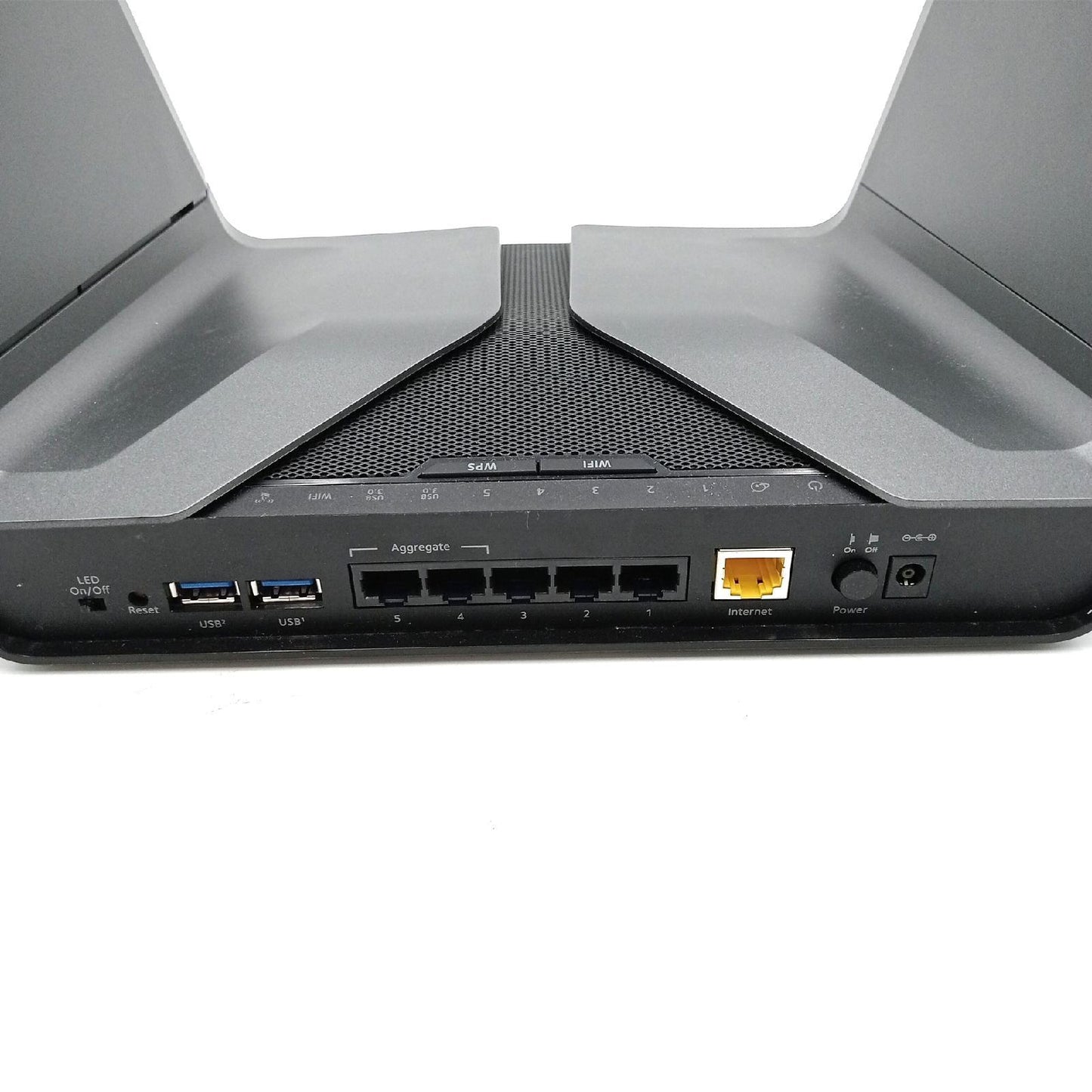 NETGEAR RAX80 100EUS WLAN Router 24GHz 5GHz 6