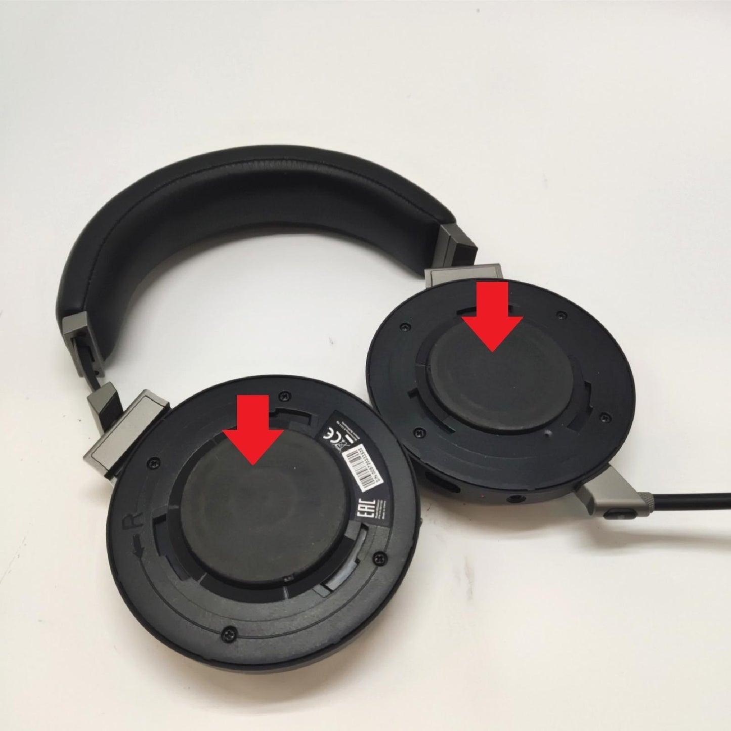 Corsair Headset Gaming Virtuoso RGB Kabellos 7 1 Ohne Ohrpolster