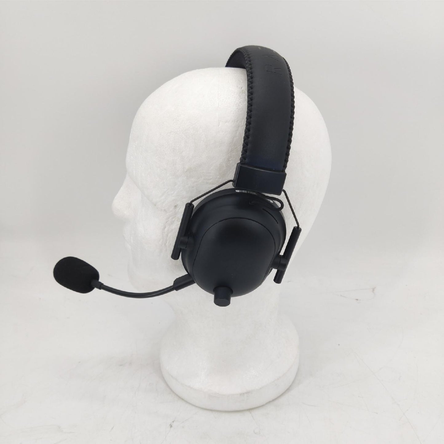 Razer BlackShark V2 Pro - Kabelloses Premium-Esports-Headset (HyperSpee - Defekt