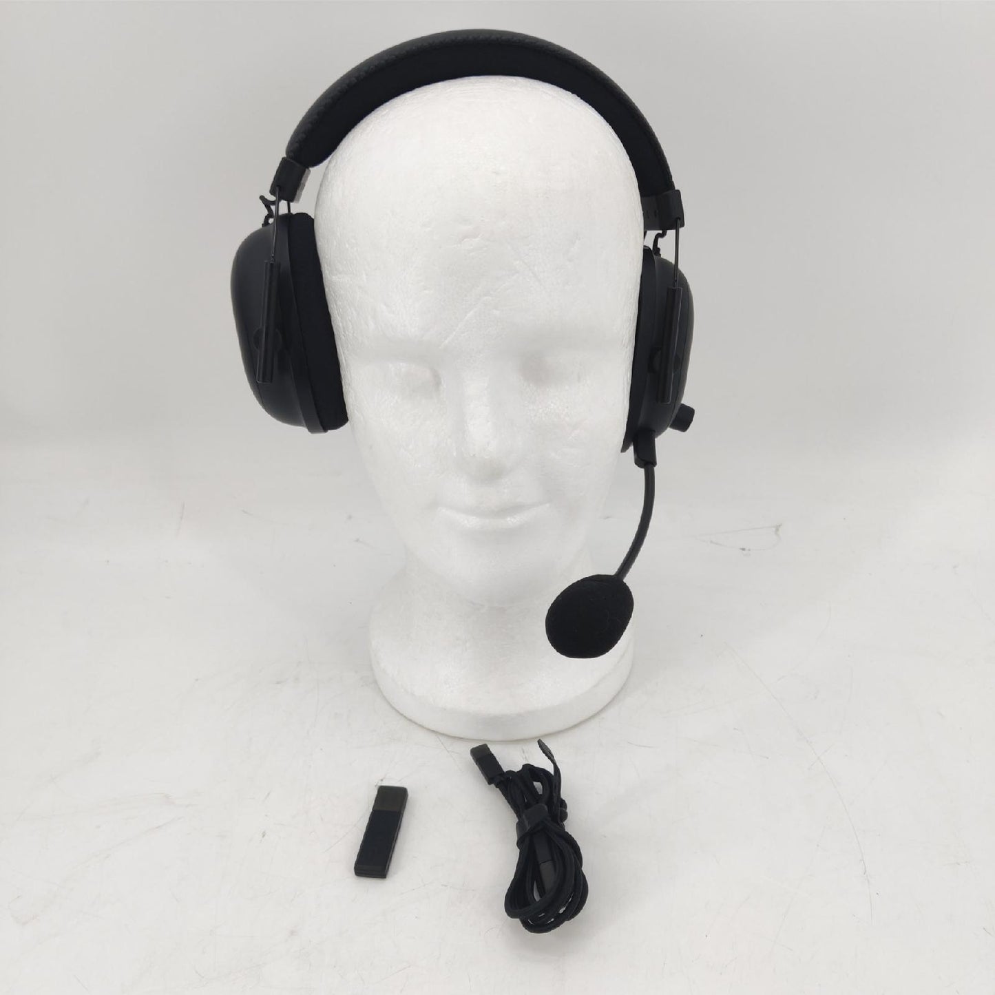 Razer BlackShark V2 Pro - Kabelloses Premium-Esports-Headset (HyperSpee - Defekt