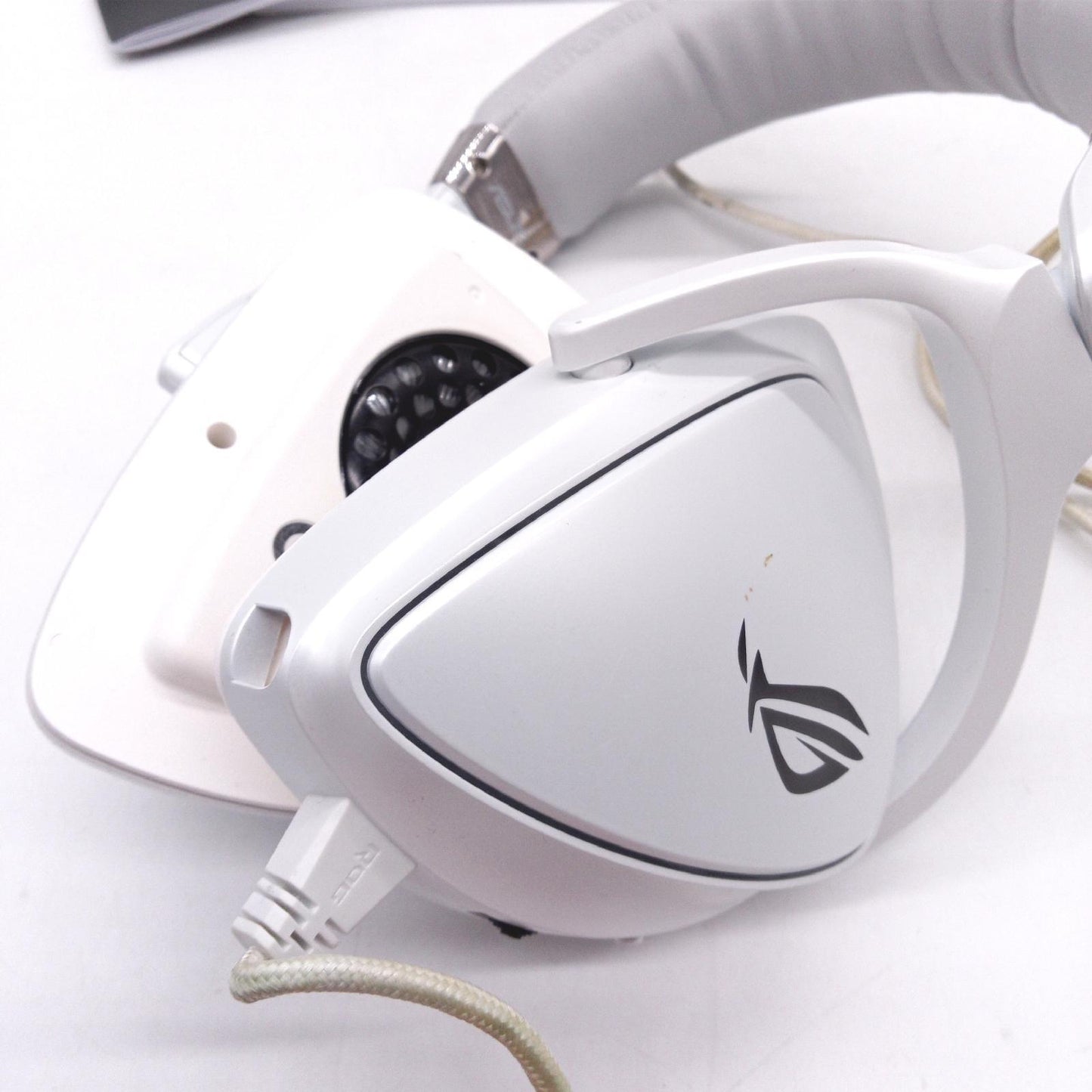 Asus Gaming Headset Kopfhörer ROG Delta Weiße Edition USB C Kompatibel Aura Sync