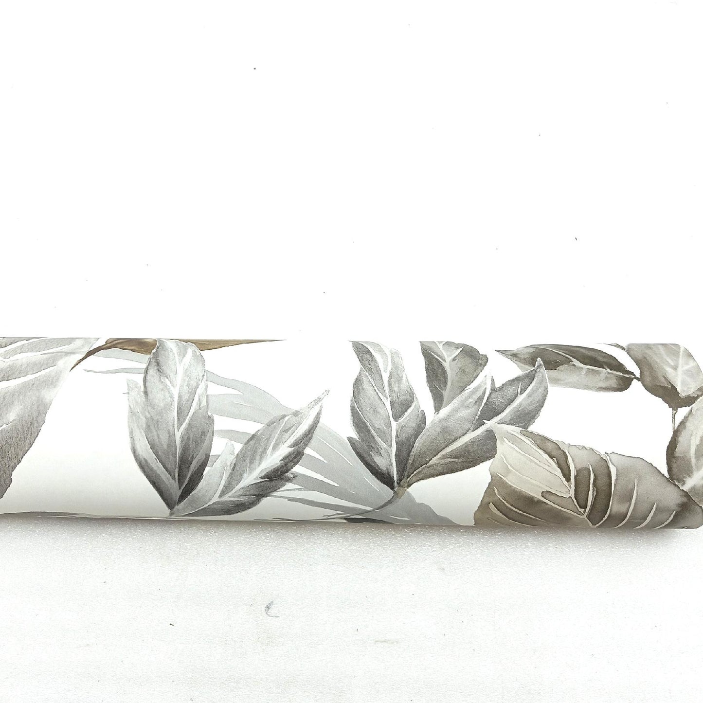 Vilber Tapete, Digitaldruck auf Vliesstoff, PVC-frei, umweltfreundliche HP-Latex-Tinten, Spezialbreite 68 cm x 10 m lang, deckt 6,80 m2, LEAVES.2678 W-01, Leaves 01