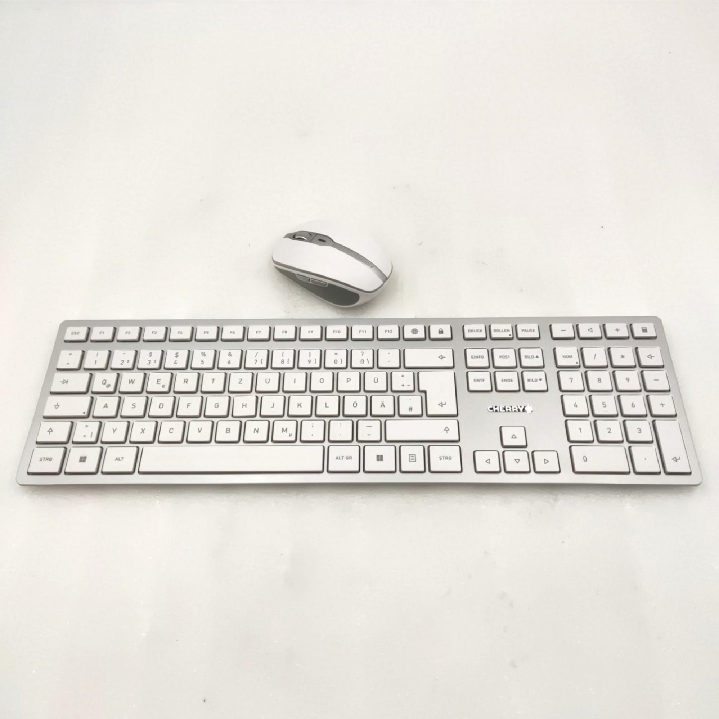 CHERRY kabelloses Tastatur Maus Set Büro Ausstattung DW 9100 SLIM Komfort
